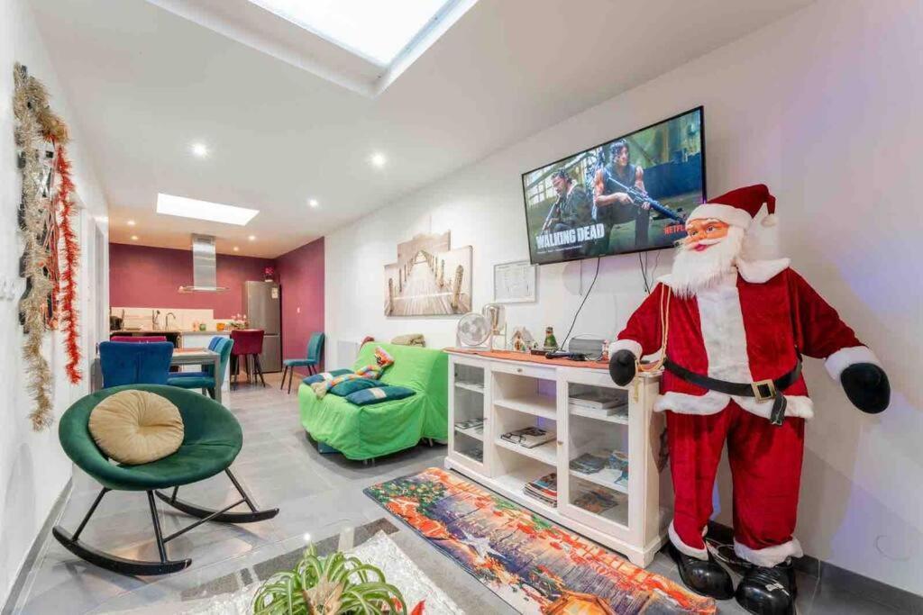 Casa Inca Calais - Appart Amazonas - Parking Free, Station Bagian luar foto