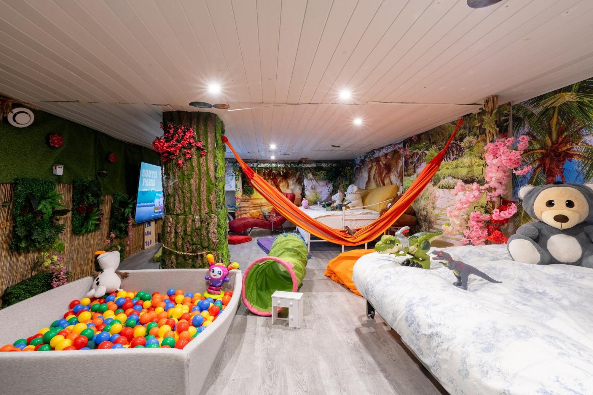 Casa Inca Calais - Appart Amazonas - Parking Free, Station Bagian luar foto