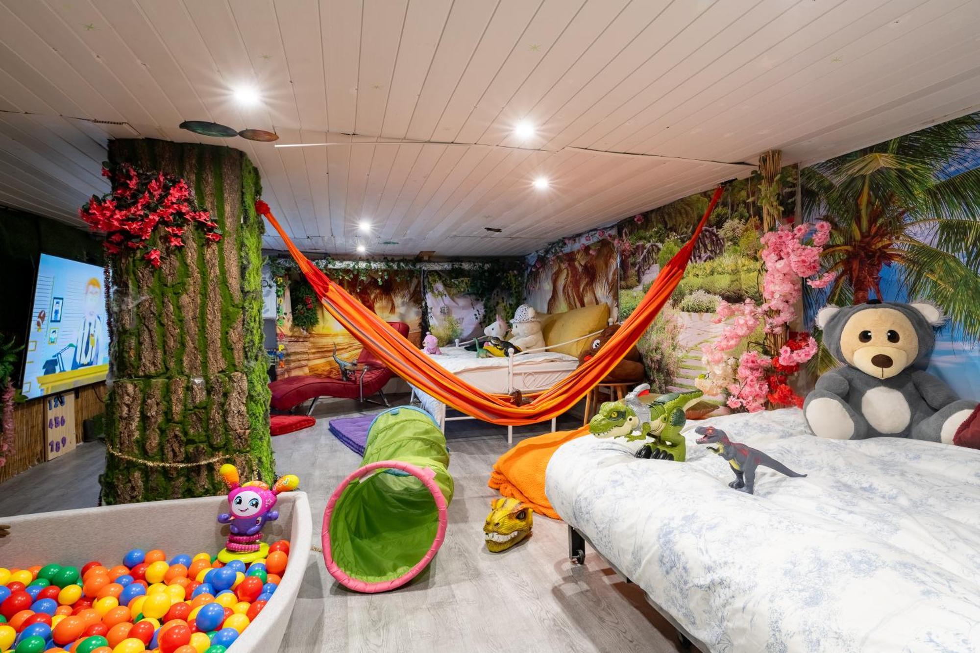 Casa Inca Calais - Appart Amazonas - Parking Free, Station Bagian luar foto