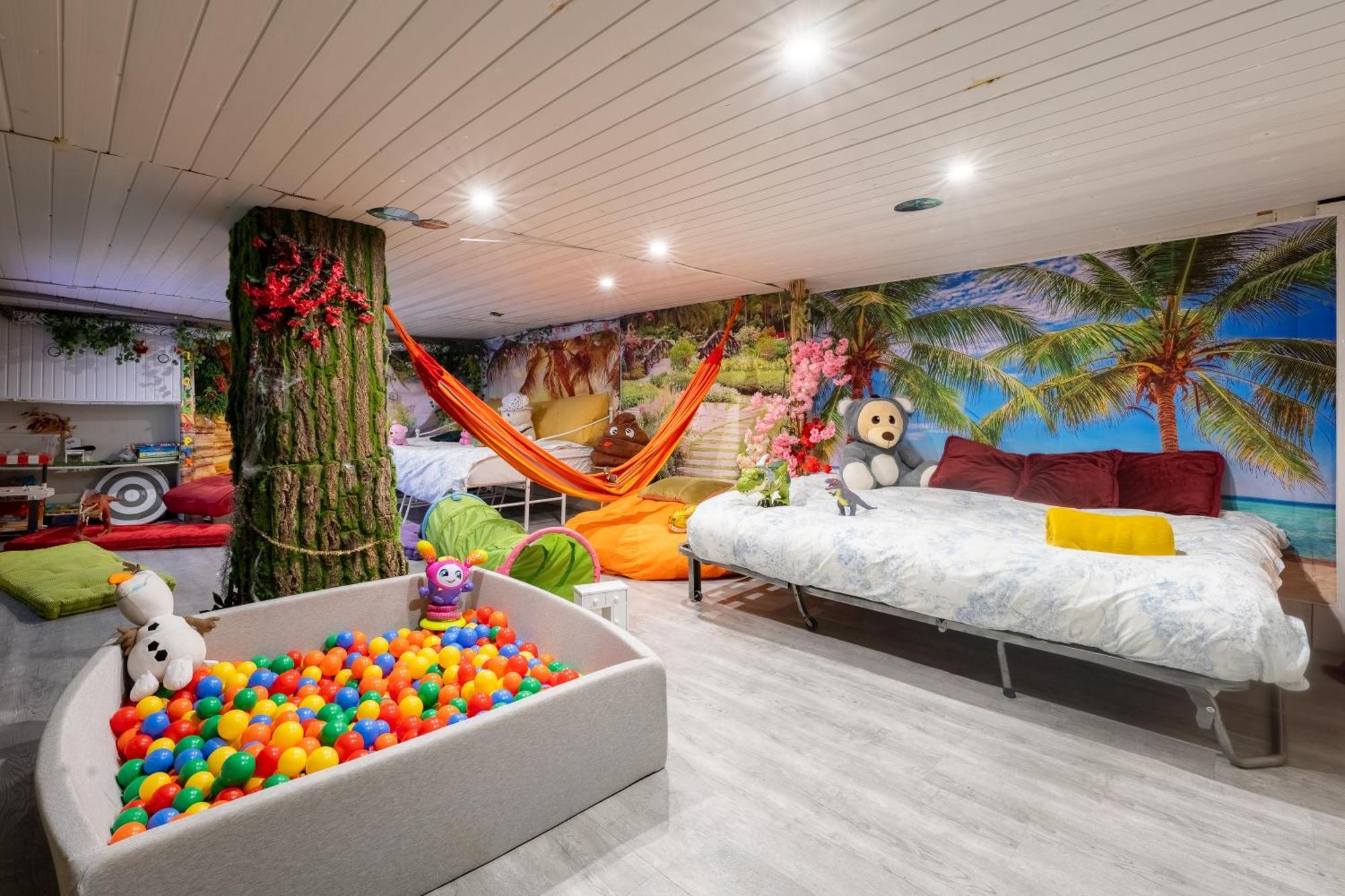 Casa Inca Calais - Appart Amazonas - Parking Free, Station Bagian luar foto