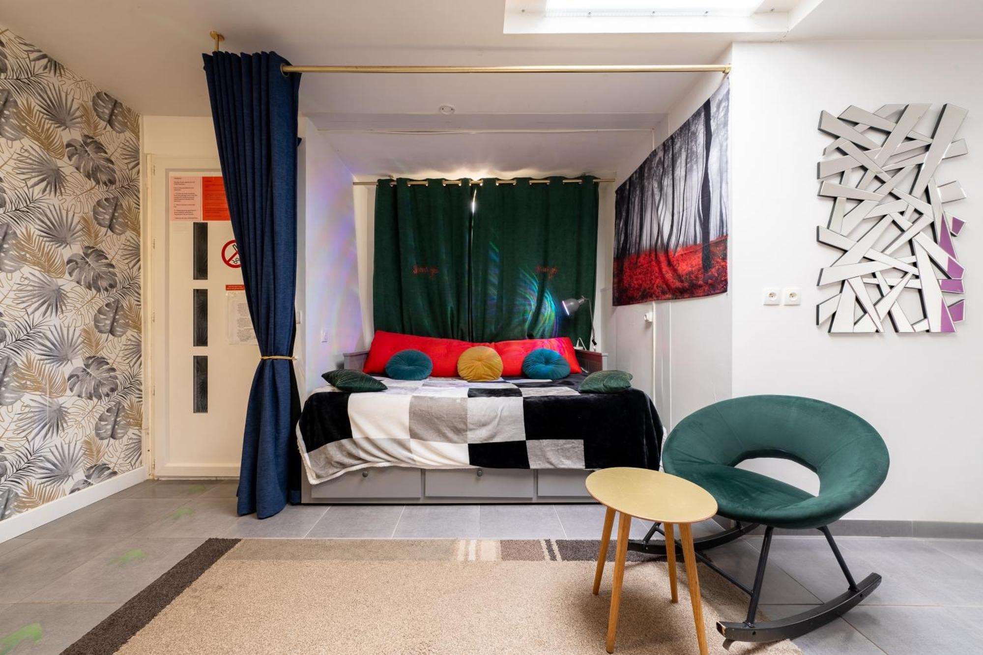 Casa Inca Calais - Appart Amazonas - Parking Free, Station Bagian luar foto